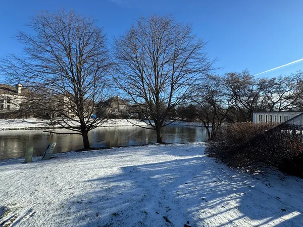 $725,000 | 970 Waterside Court, Aurora, IL 60502