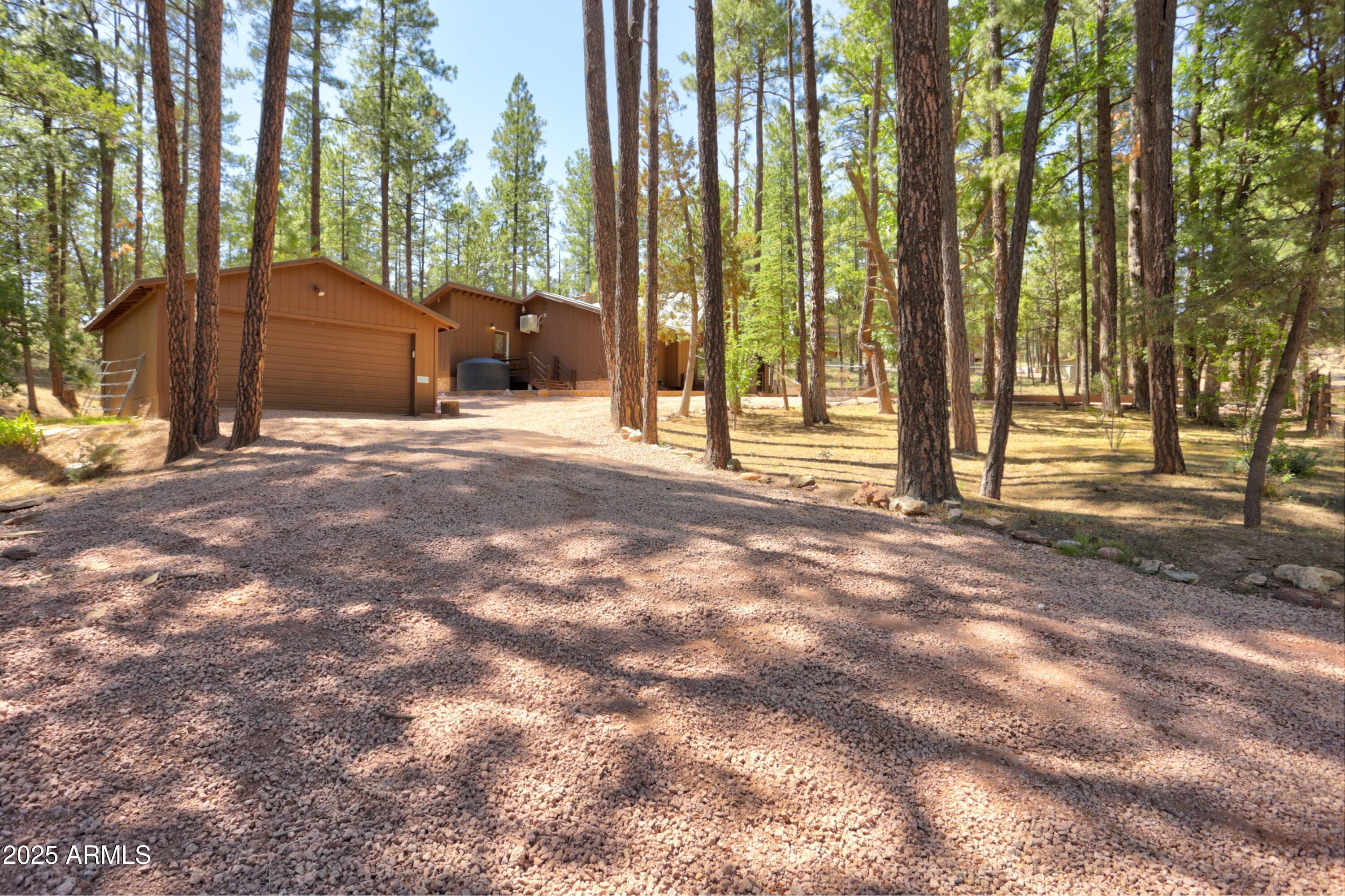 292 South Morris Meadows Payson, AZ 85541 - Photo 54 of 72 Garage/Front/Horseshoe Driveway