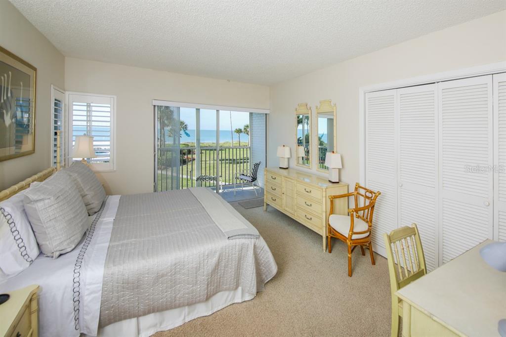 4825 Gulf Of Mexico Drive, Unit 202 Longboat Key, FL 34228 - Photo 12 of 30