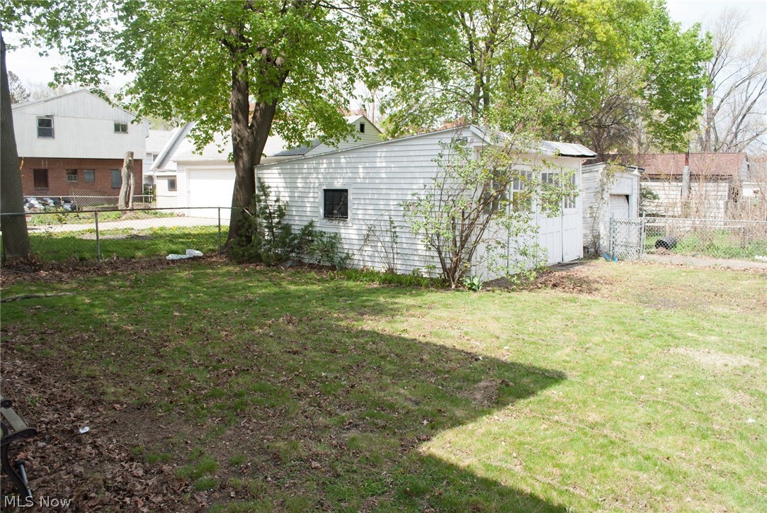 1524 Spring Road Cleveland, OH 44109 - Photo 17 of 17