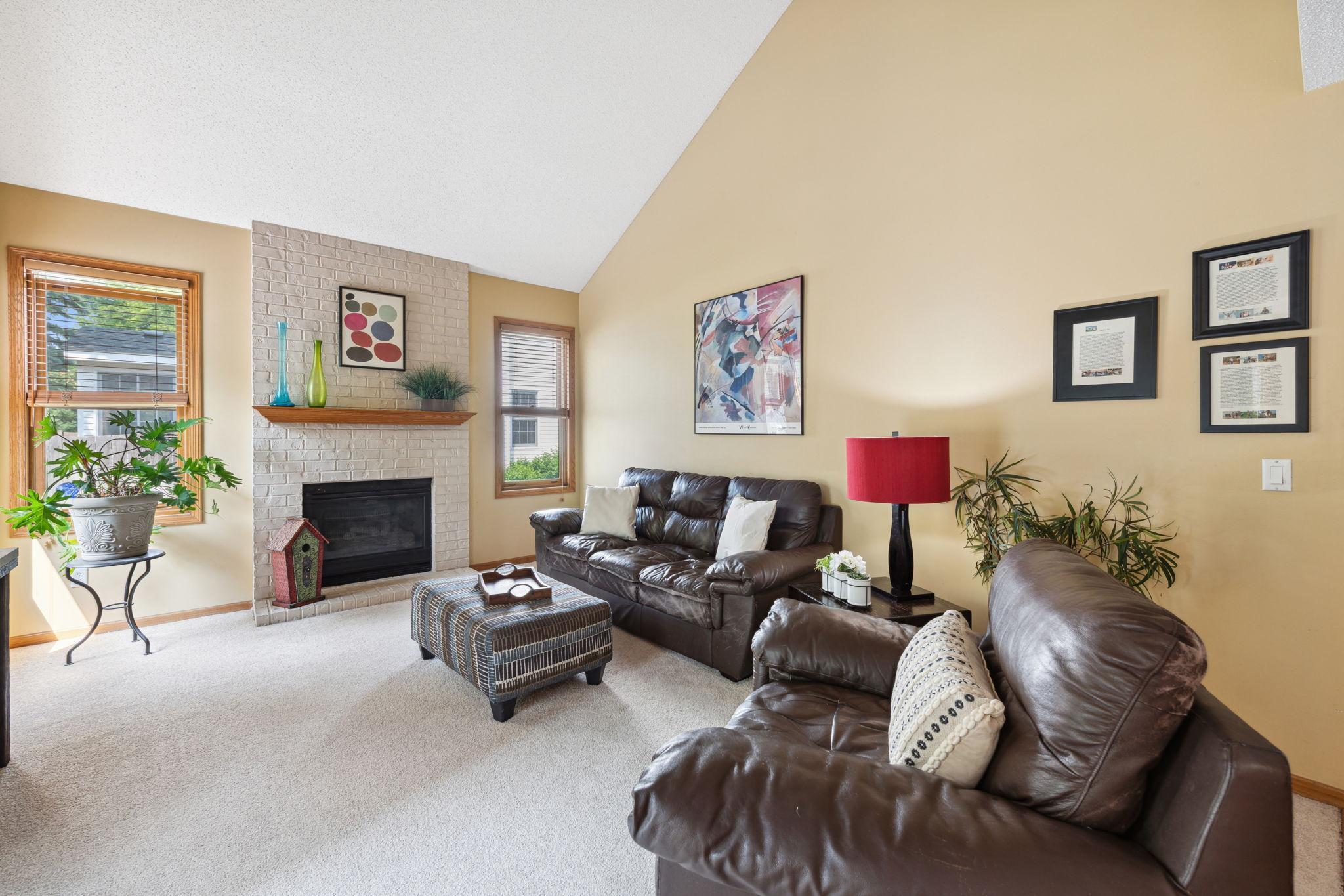 16937 Rogers Road Eden Prairie, MN 55347 - Photo 5 of 20 Gallery Image 5