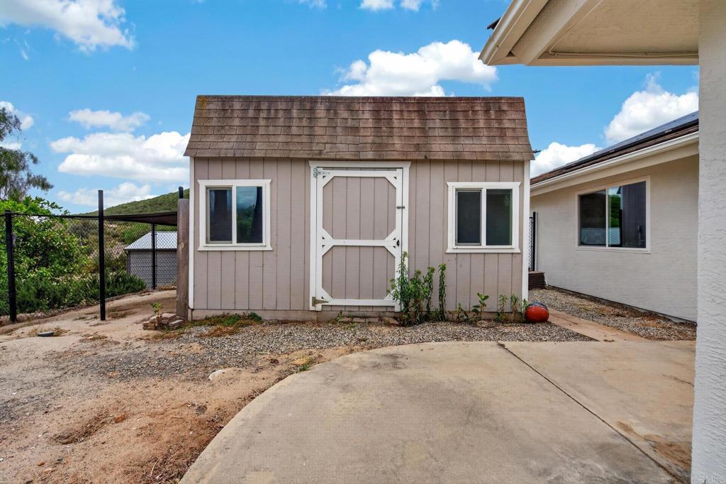 15475 Sierra Grande Road Valley Center, CA 92082 - Photo 21 of 26