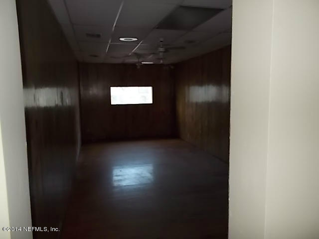 6034 Peeler Road Jacksonville, FL 32277 - Photo 6 of 32 DSCN0006