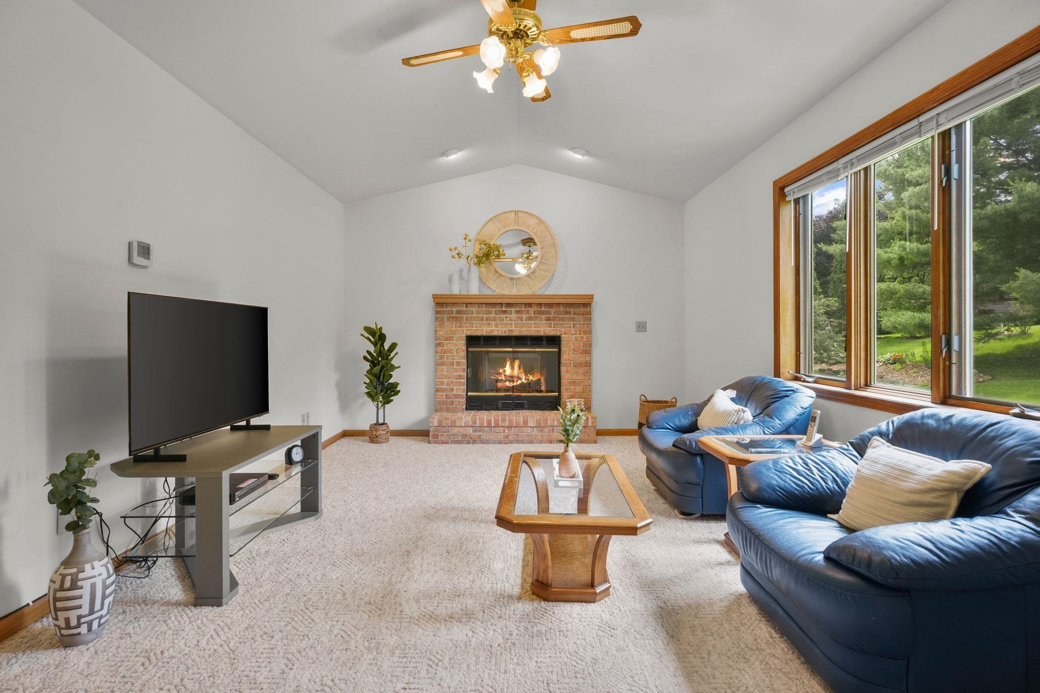 2928 Maple Run Drive Madison, WI 53719 - Photo 17 of 44