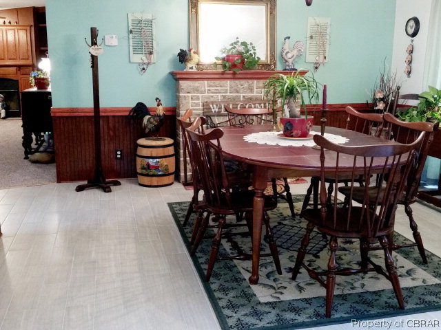 11473 Lee Road Saluda, VA 23149 - Photo 18 of 24 Gallery Image 18