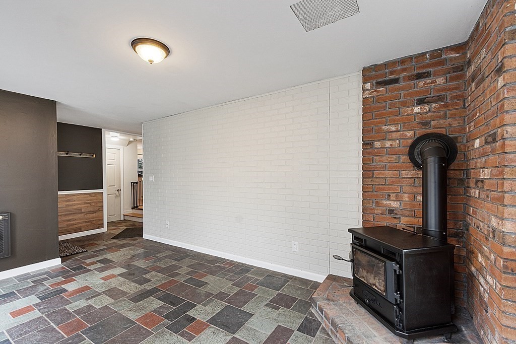 1016 George Hill Road Lancaster, MA 01523 - Photo 27 of 41 a view of an empty room