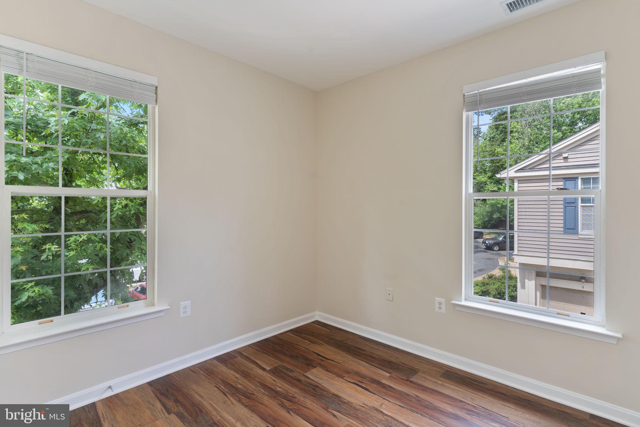 11400 R Windleaf Court, Unit 46 Reston, VA 20194 - Photo 15 of 36