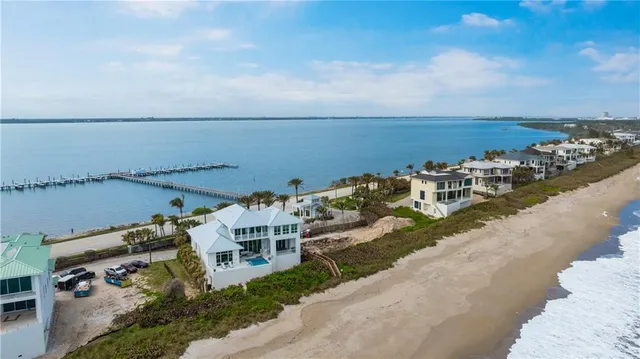 $7,400,000 | 8120 South Ocean Drive, Jensen Beach, FL 34957