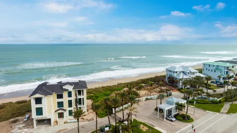 $7,400,000 | 8120 South Ocean Drive, Jensen Beach, FL 34957