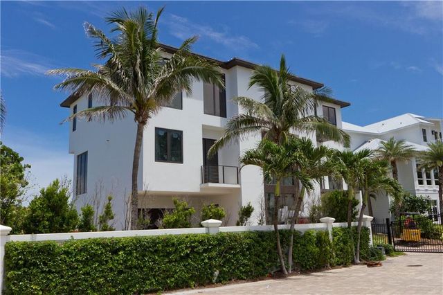 $7,400,000 | 8120 South Ocean Drive, Jensen Beach, FL 34957