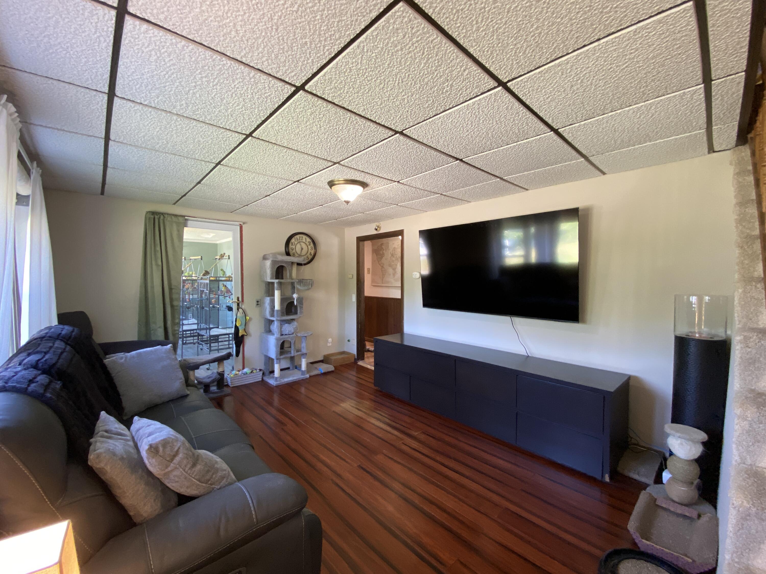 108 Union Street Orono, ME 04473 - Photo 21 of 37 IMG_6239