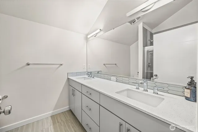 $564,950 | 7132 Beacon Avenue South, Unit A, Seattle, WA 98108