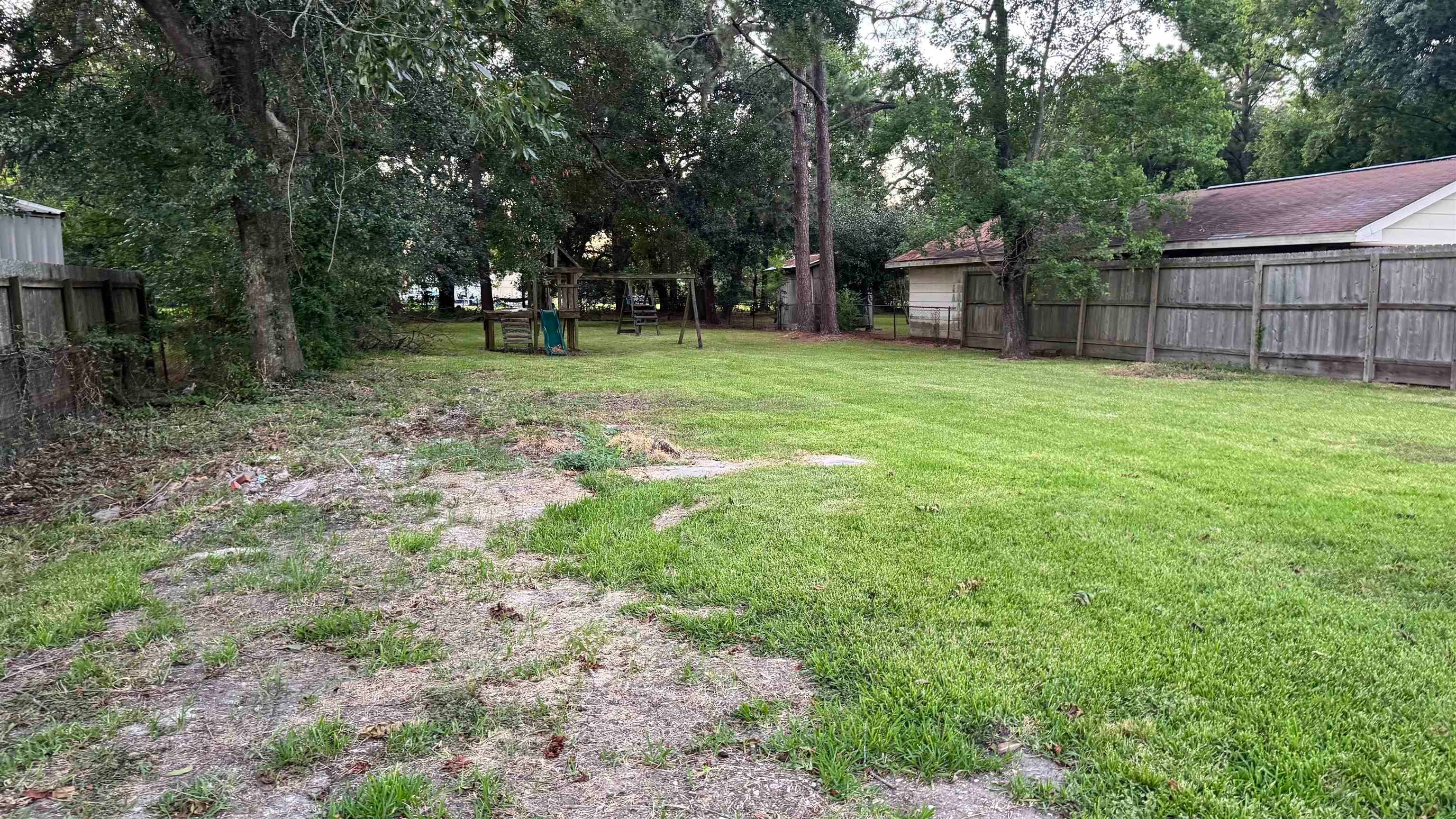 6579 Howe Street Groves, TX 77619 - Photo 14 of 15 Gallery Image 14