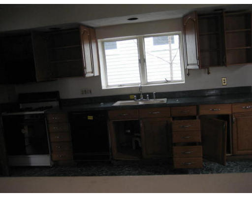 42 Ridlon Road Boston, MA 02136 - Photo 5 of 5 Gallery Image 5