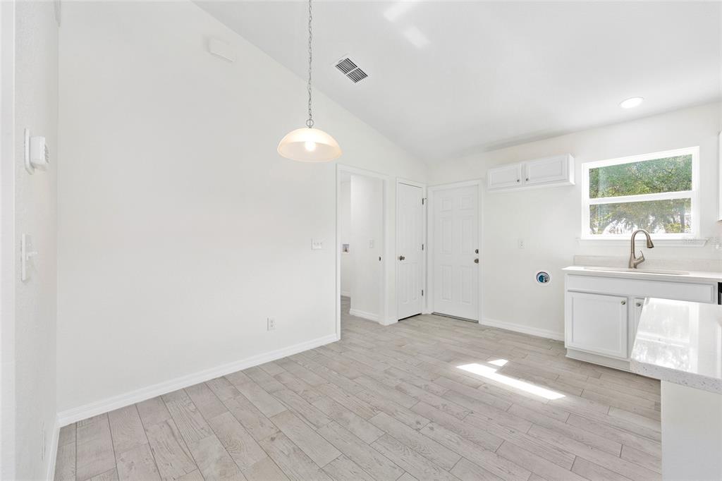 230 Oak Circle Ocala, FL 34472 - Photo 12 of 46