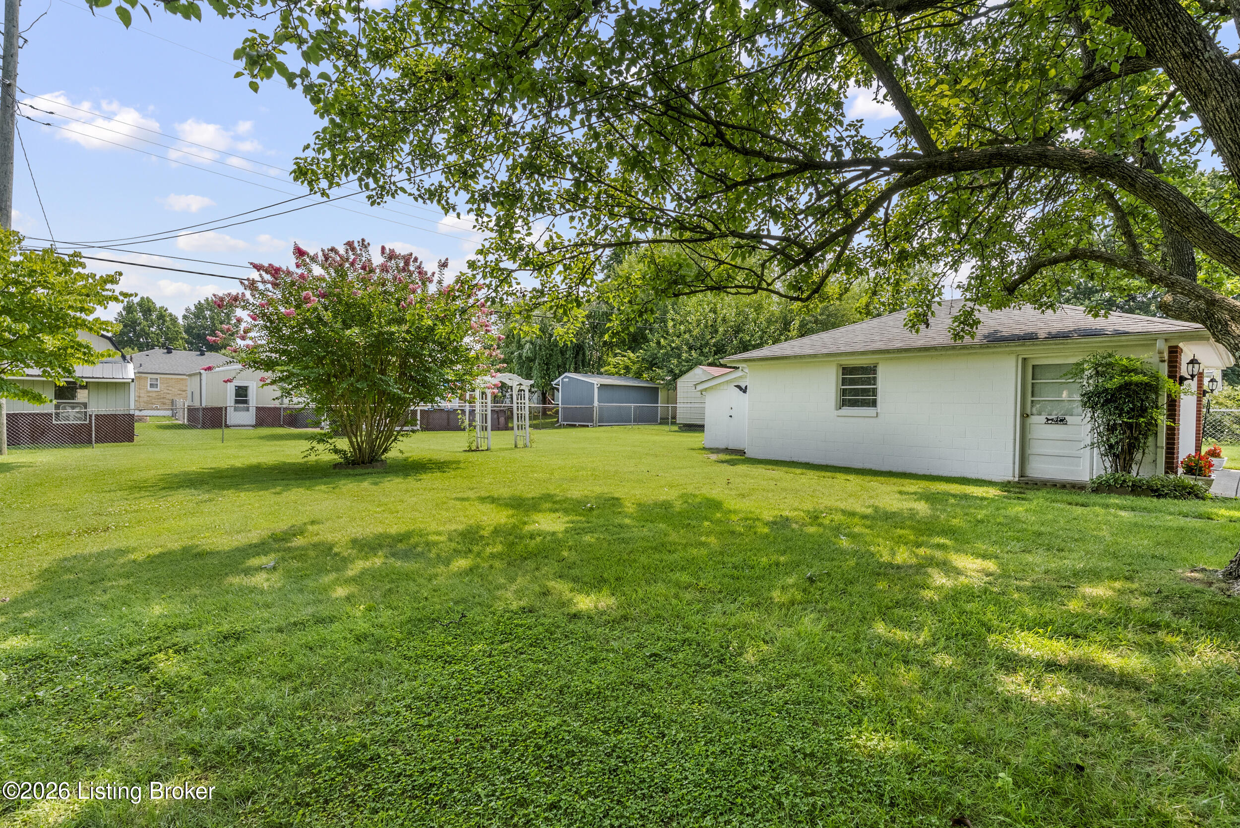 8605 Smithton Road Louisville, KY 40219 - Photo 38 of 40 dsc04183