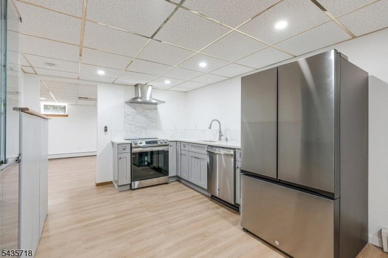 1 Fernwood Road Warren, NJ 07059 - Photo 32 of 41