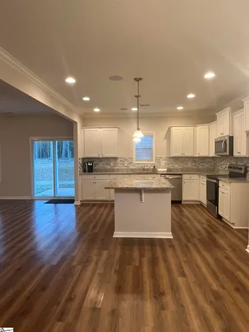 $358,000 | 320 Alameda Lane, Pendleton, SC 29670