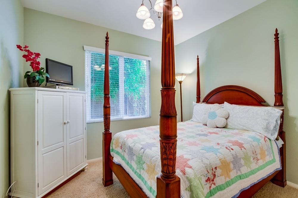 3910 Rill Court Carlsbad, CA 92010 - Photo 14 of 16 Gallery Image 14