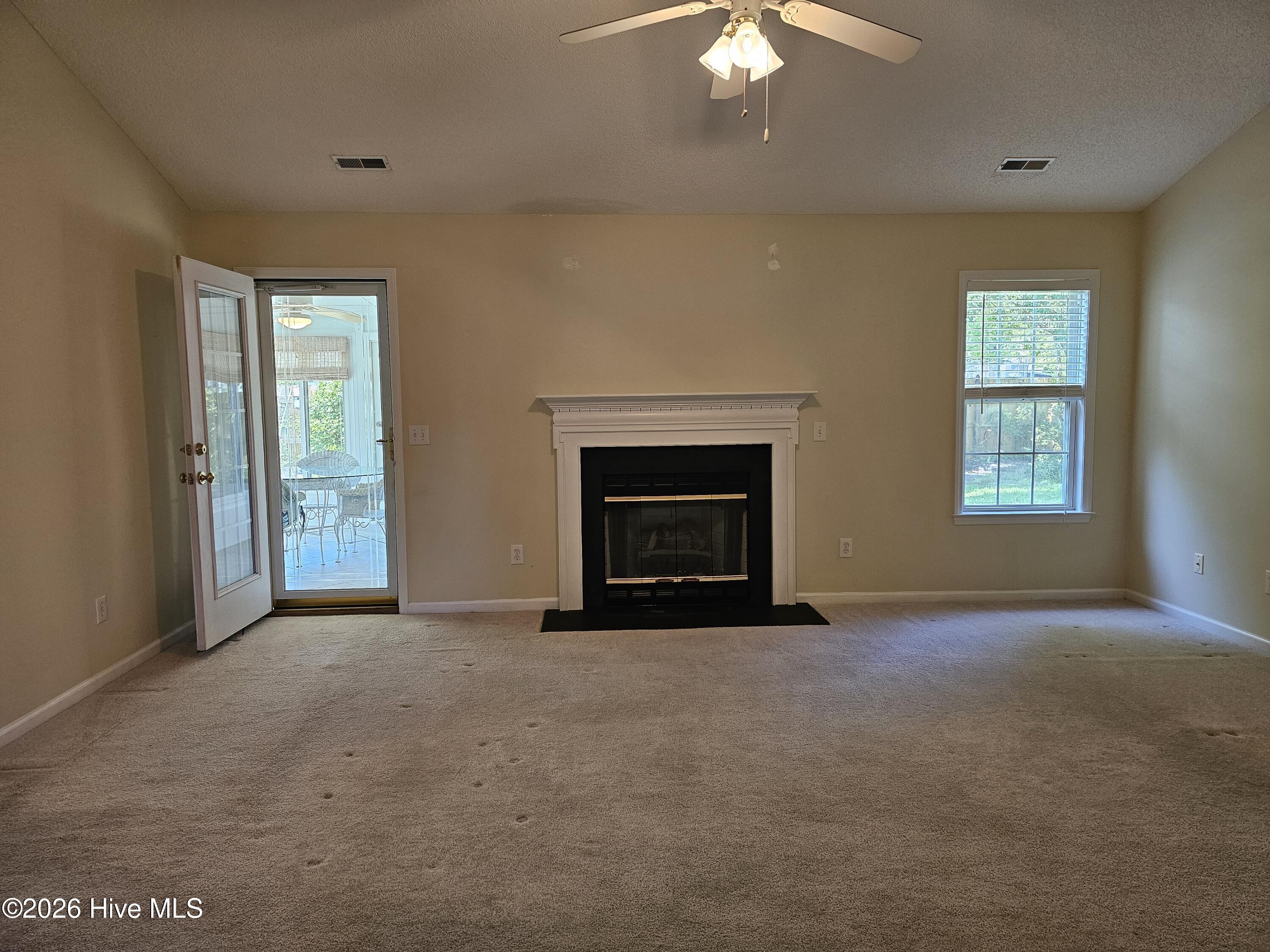 7316 Rabbit Hollow Drive Wilmington, NC 28411 - Photo 5 of 27 007