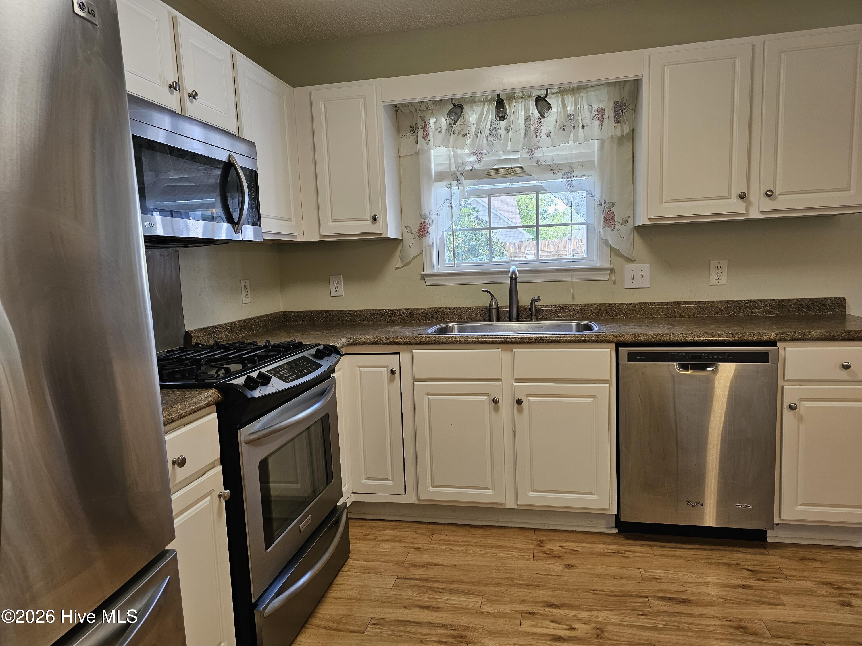 7316 Rabbit Hollow Drive Wilmington, NC 28411 - Photo 10 of 27 022