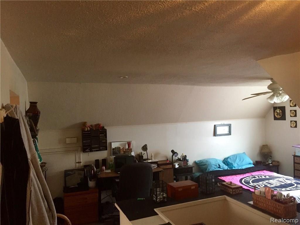 12626 Appleton Street Detroit, MI 48223 - Photo 12 of 16 image.jpg