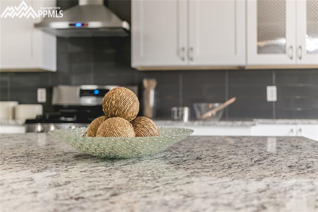 8662 Bohleen Road Peyton, CO 80831 - Photo 6 of 36 Gallery Image 6