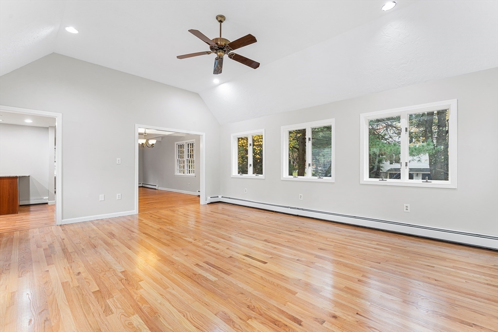 33 Dascomb Road Andover, MA 01810 - Photo 9 of 33 Gallery Image 9