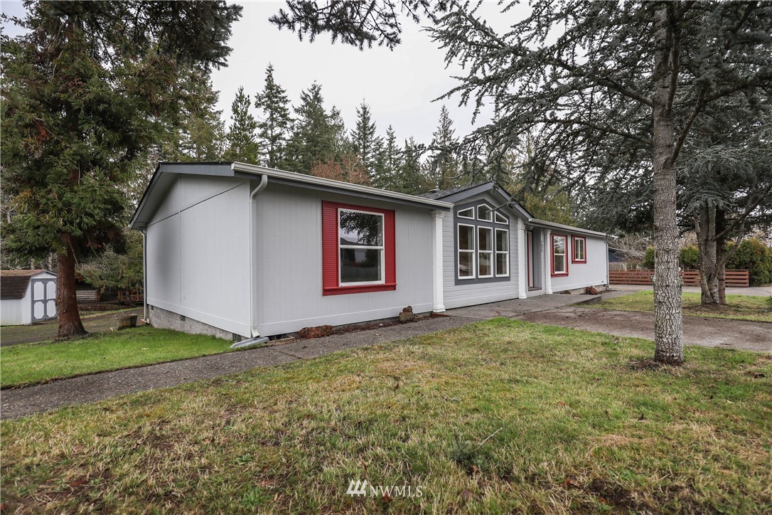 137 Rodgers Road Silverlake, WA 98645 - Photo 1 of 24 Gallery Image 1