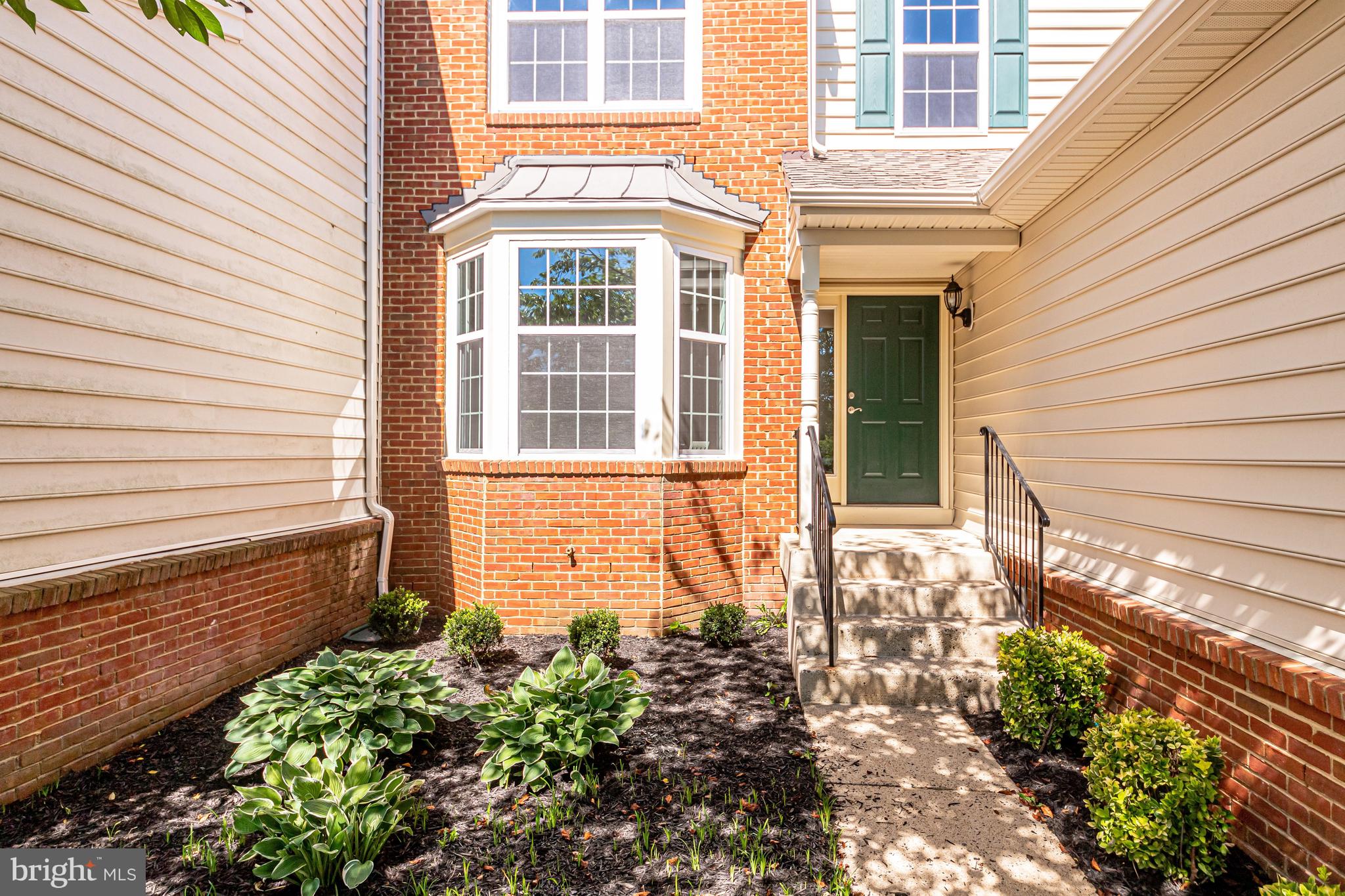 5622 Wheelwright Way Haymarket, VA 20169 - Photo 3 of 20