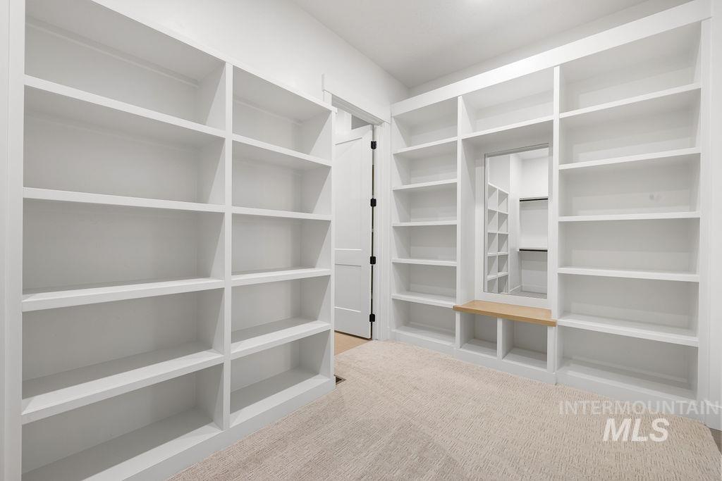 494 Century Avenue Middleton, ID 83644 - Photo 36 of 50 View of walk in closet