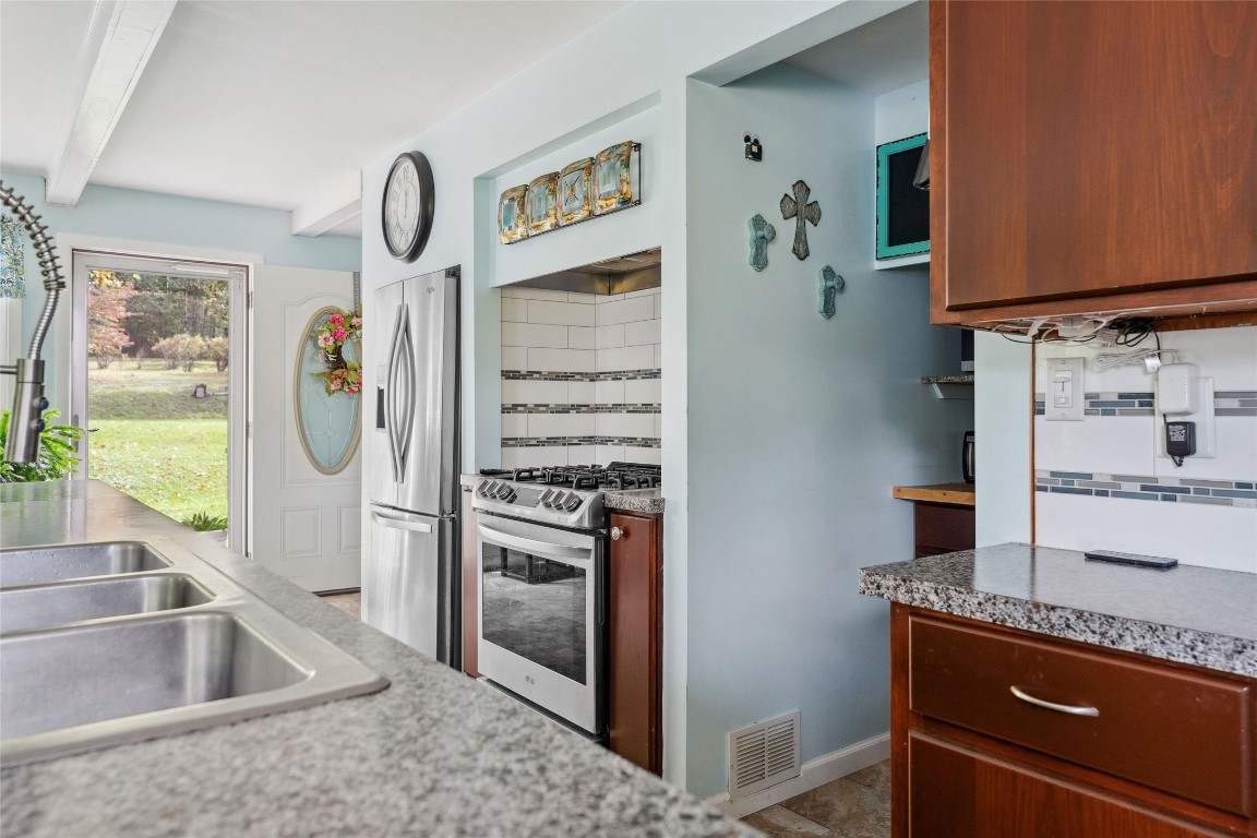 100 N Road Windsor, NY 13865 - Photo 14 of 37