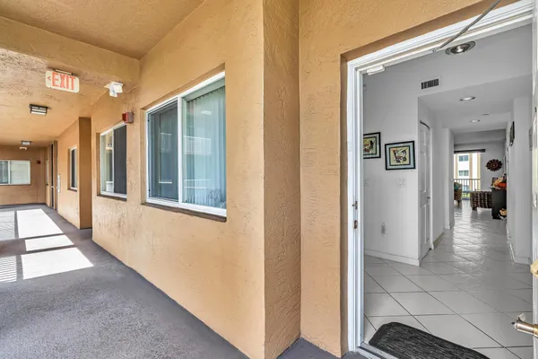 $179,000 | 7623 Southampton Terrace, Unit 211, Tamarac, FL 33321