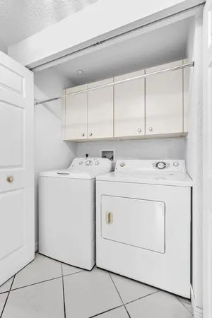 $179,000 | 7623 Southampton Terrace, Unit 211, Tamarac, FL 33321