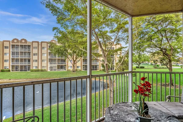 $179,000 | 7623 Southampton Terrace, Unit 211, Tamarac, FL 33321