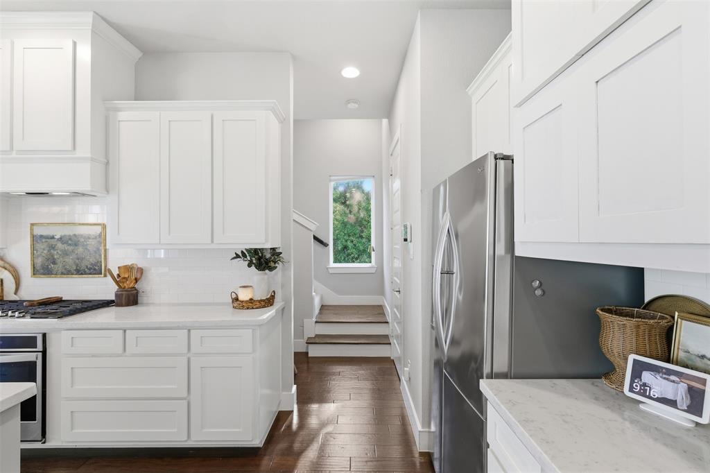 2844 Wingate Street Fort Worth, TX 76107 - Photo 12 of 35