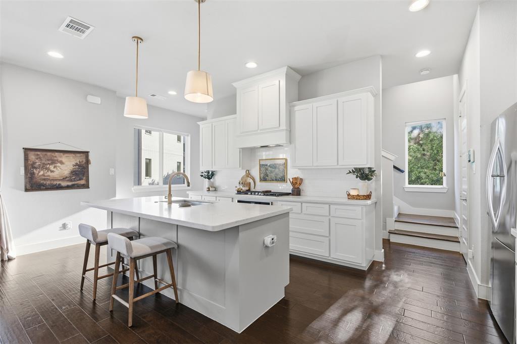 2844 Wingate Street Fort Worth, TX 76107 - Photo 16 of 35