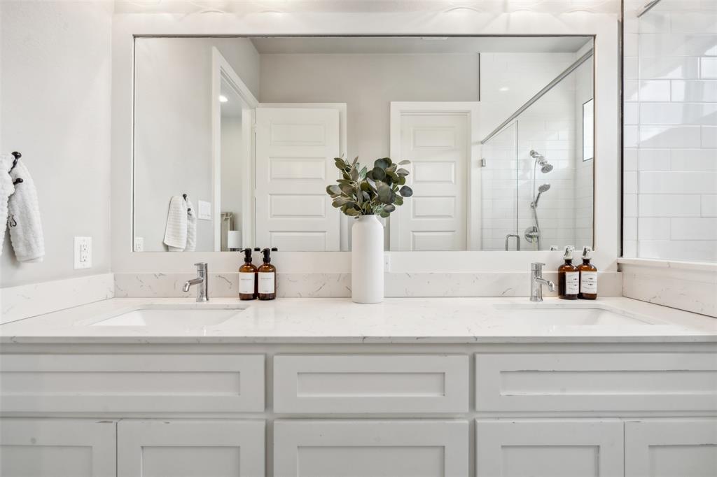 2844 Wingate Street Fort Worth, TX 76107 - Photo 24 of 35