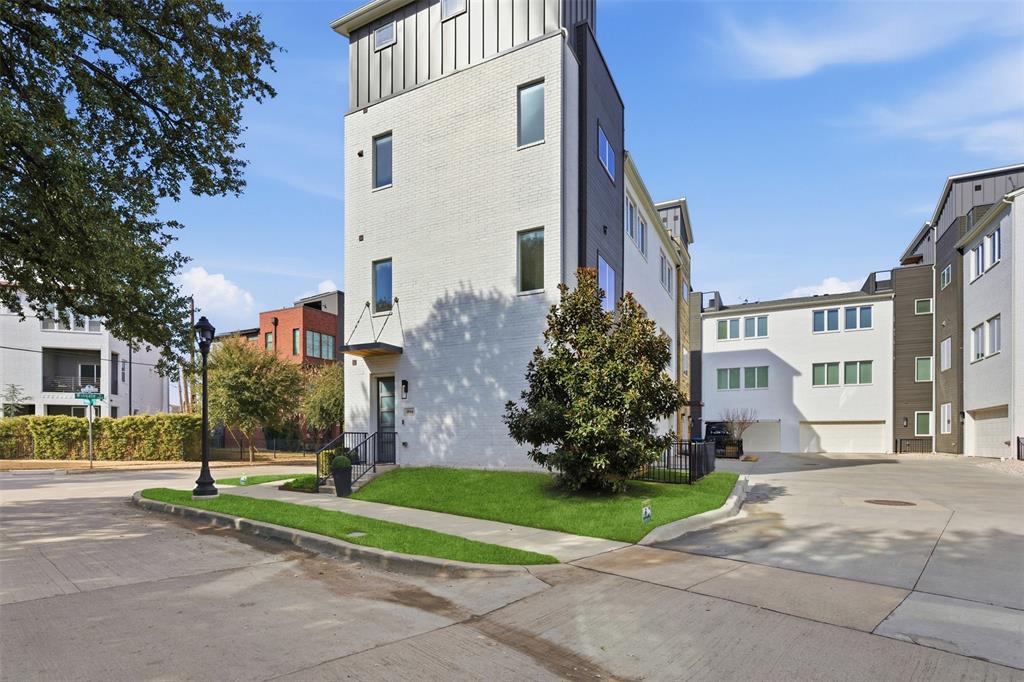 2844 Wingate Street Fort Worth, TX 76107 - Photo 29 of 35