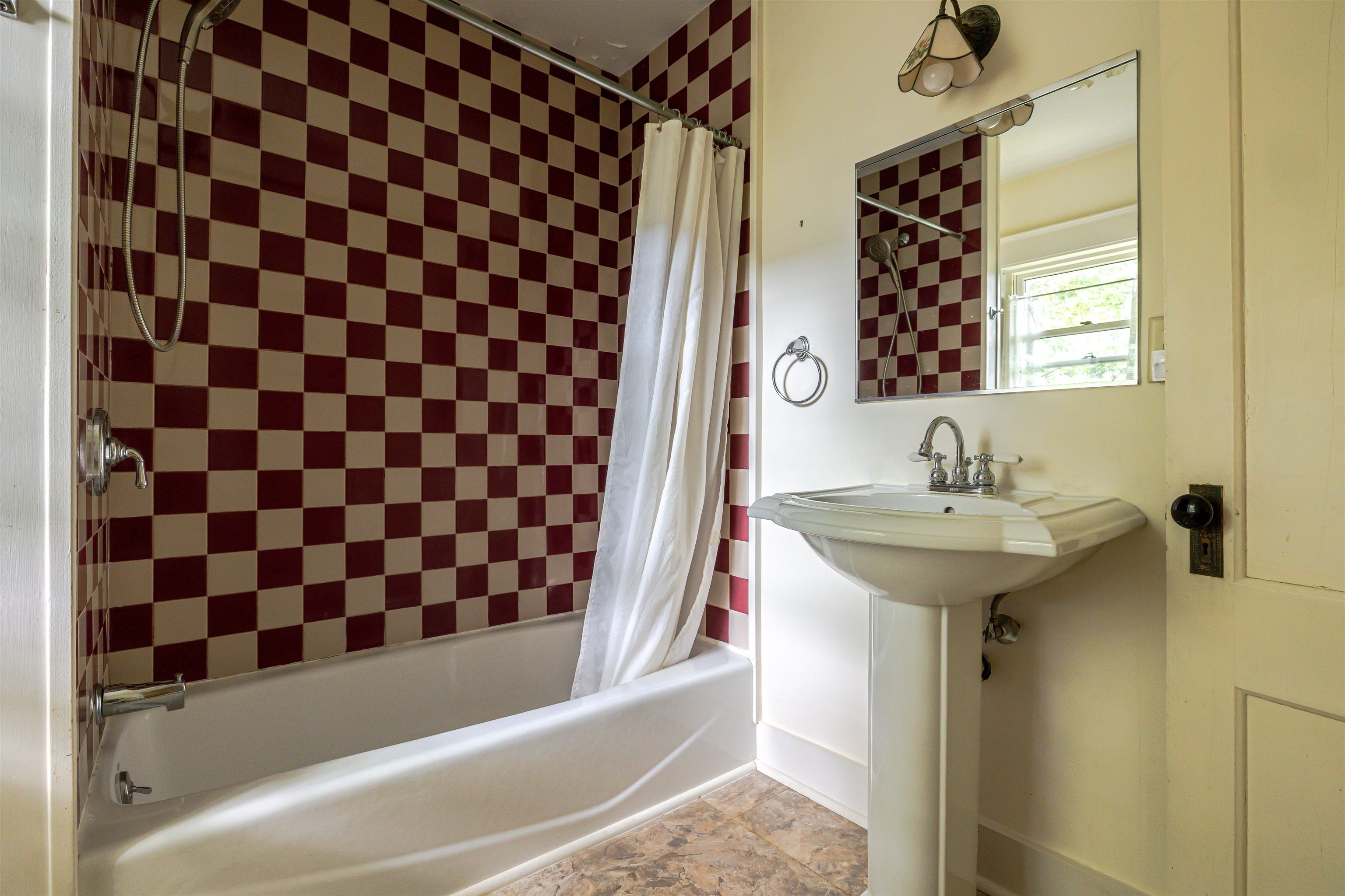 121 Franklin Street Concord, NH 03301 - Photo 36 of 48