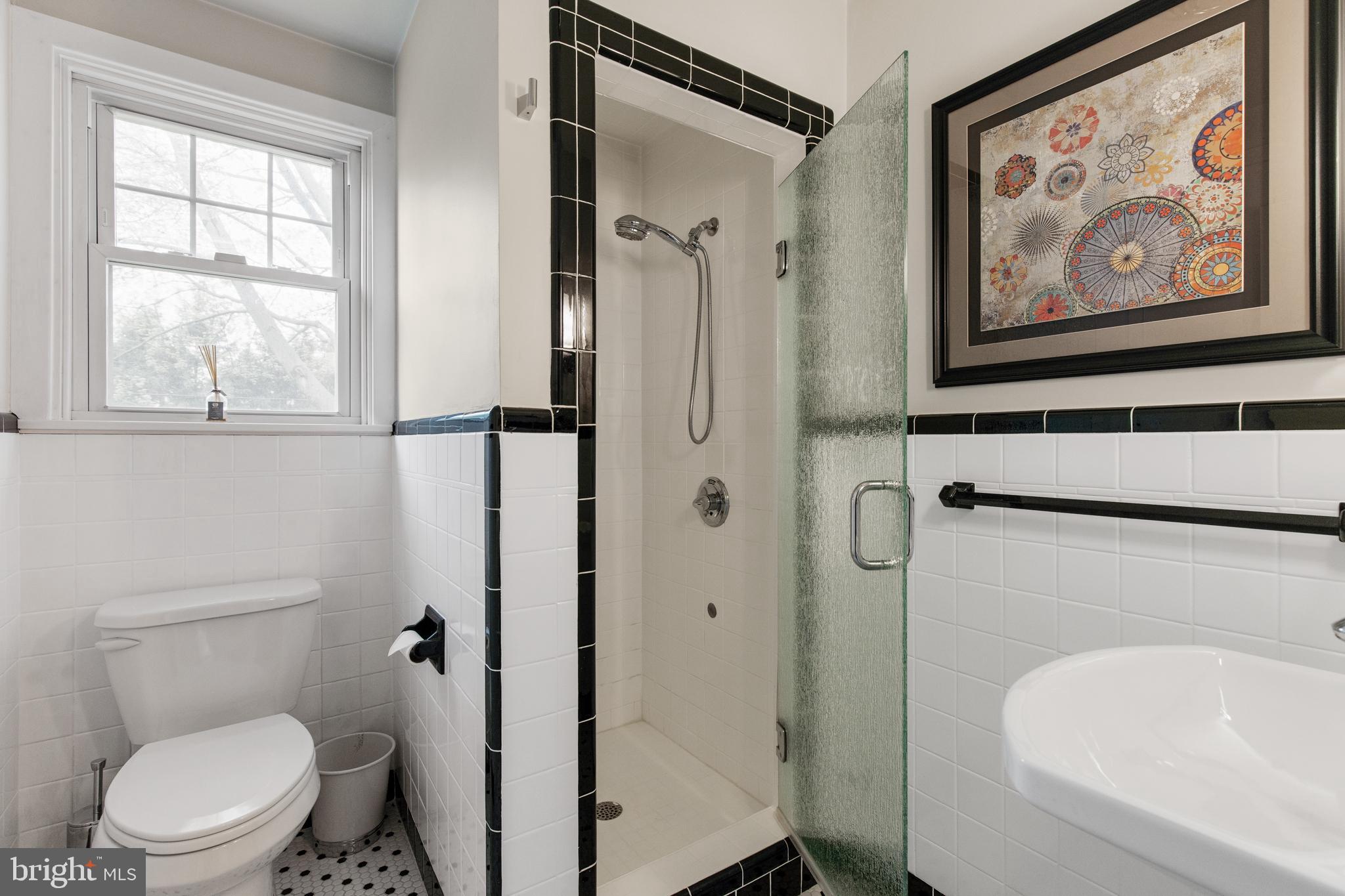 1025 Pleasure Road Lancaster, PA 17601 - Photo 16 of 33 First floor full bath
