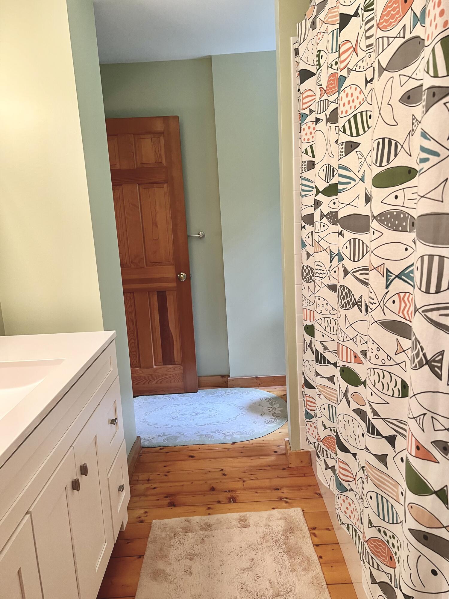 7 Cobbles End Mount Desert, ME 04660 - Photo 18 of 40 Full bath on 2nd floor