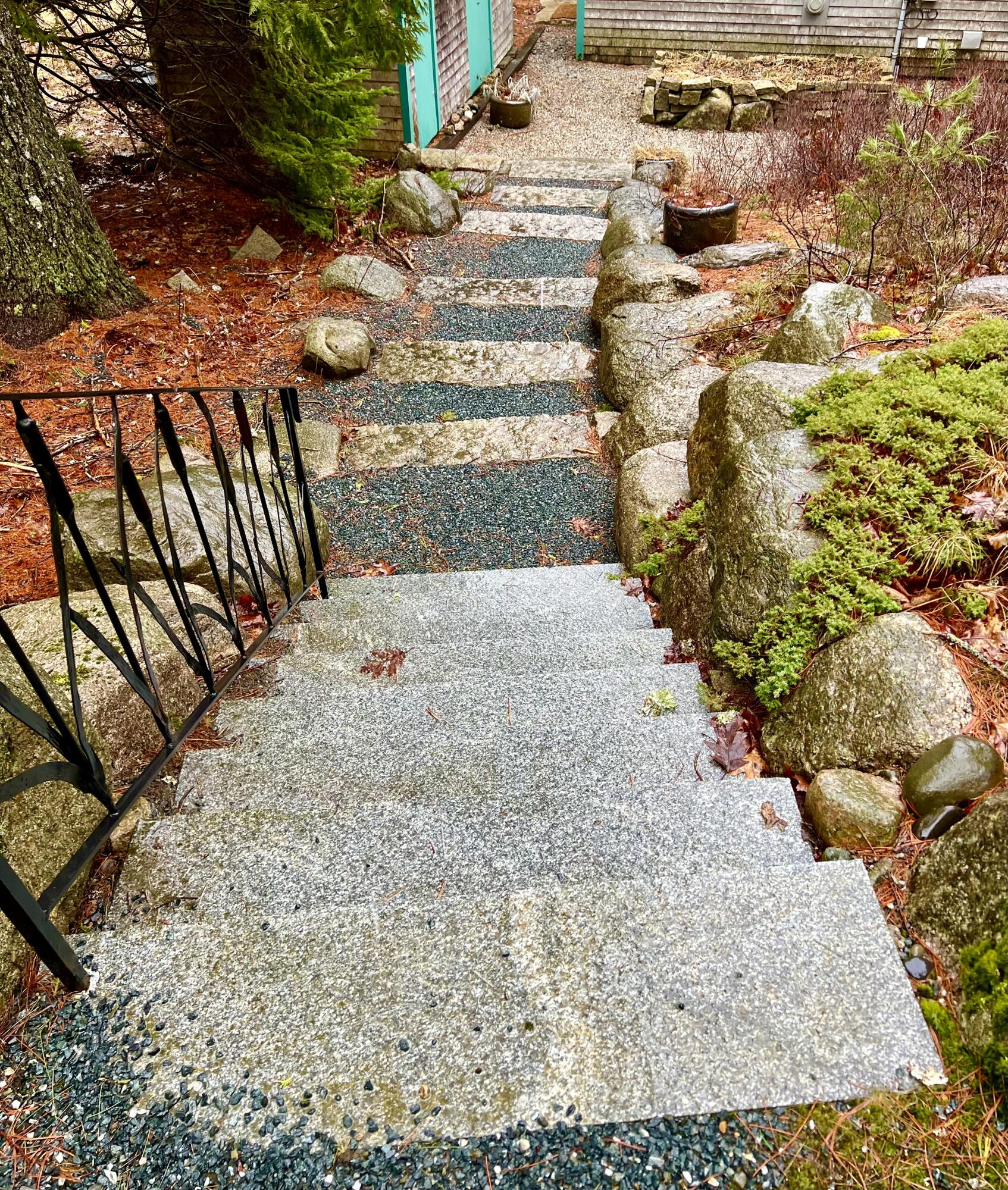 7 Cobbles End Mount Desert, ME 04660 - Photo 38 of 40 Stairway view
