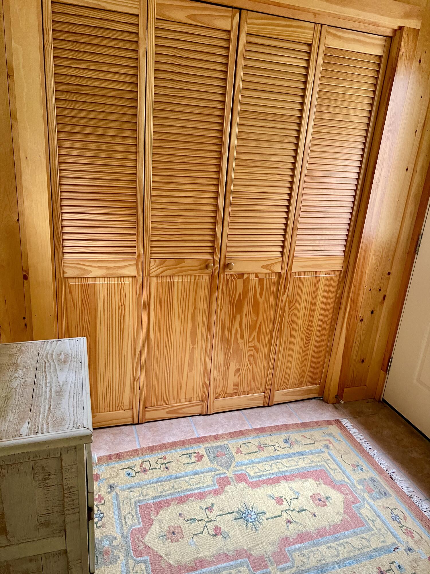 7 Cobbles End Mount Desert, ME 04660 - Photo 6 of 40 Entry with closet