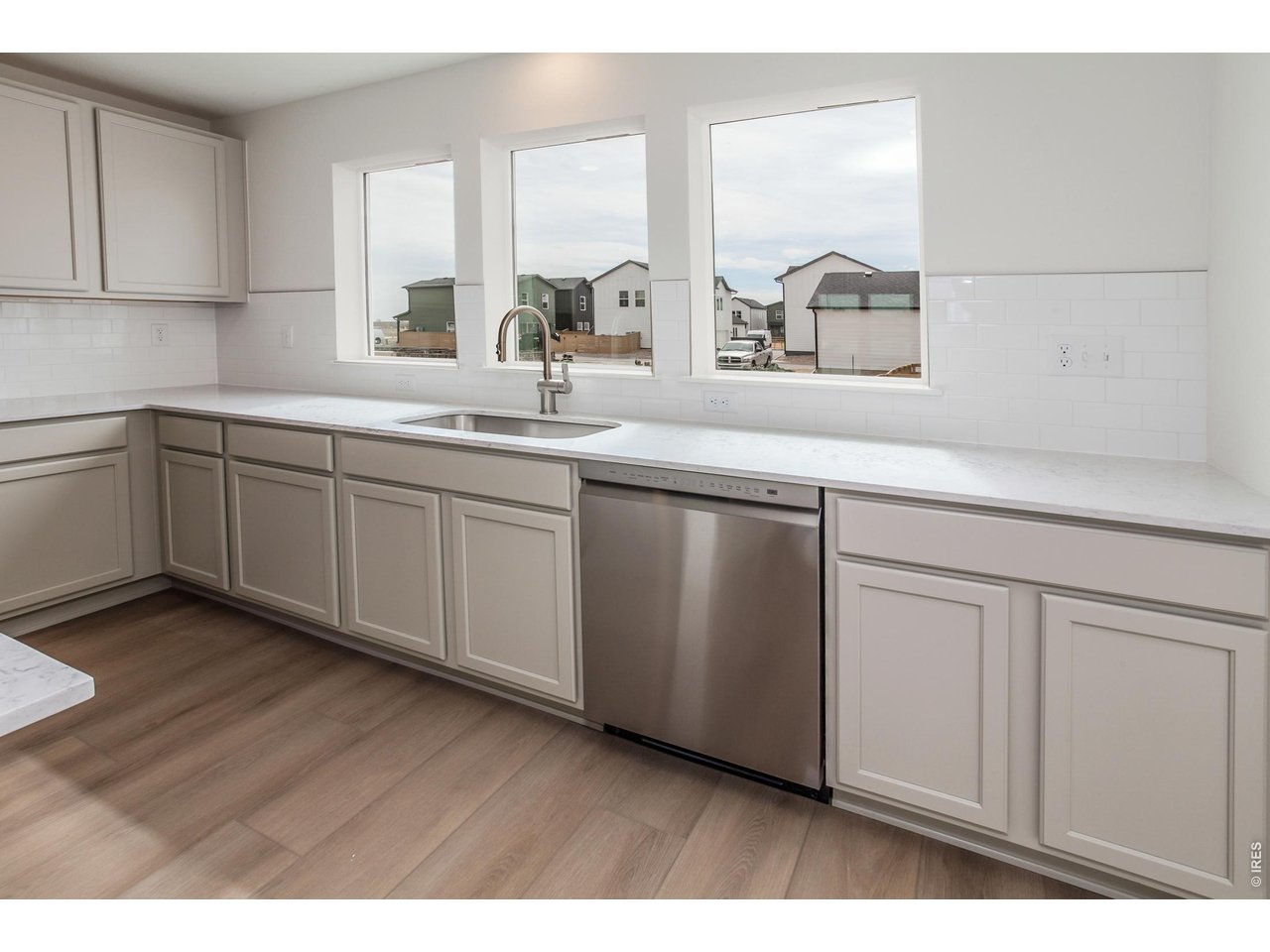 3255 Comet Street Fort Collins, CO 80524 - Photo 11 of 40 KITCHEN