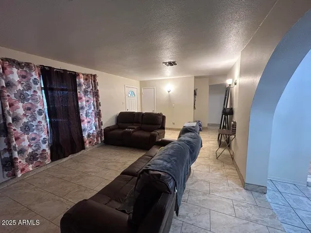 $324,900 | 4715 North 51st Avenue, Phoenix, AZ 85031
