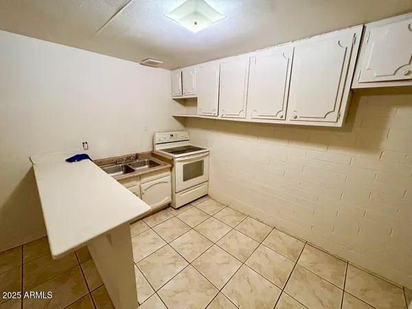 $324,900 | 4715 North 51st Avenue, Phoenix, AZ 85031