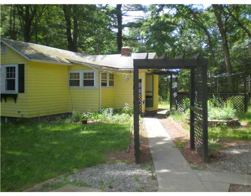 7 Walnut Road Wrentham, MA 02093 - Photo 12 of 12 Exterior Front.