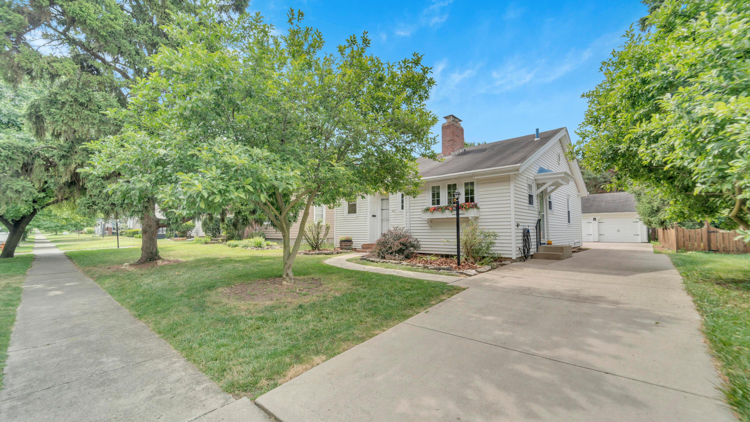 261 Wetmore Road Columbus, OH 43214 - Photo 21 of 38 Front angled with Driveway and Garage 2