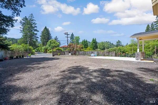 $930,000 | 14783-14785 Armstrong Woods Road, Guerneville, CA 95446